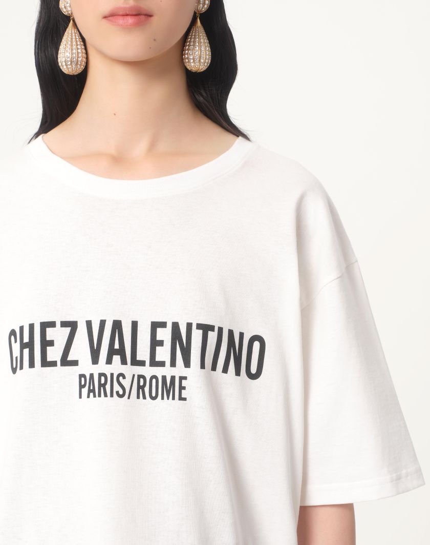 Valentino Handbags T-shirt In Jersey Cotton Con Stampa Chez Valentino per Donna in Avorio | Valentino IT Black Friday Prezzi