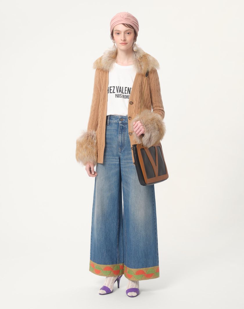 Valentino Handbags Cardigan In Cashmere per Donna in Cammello | Valentino IT Nuovo