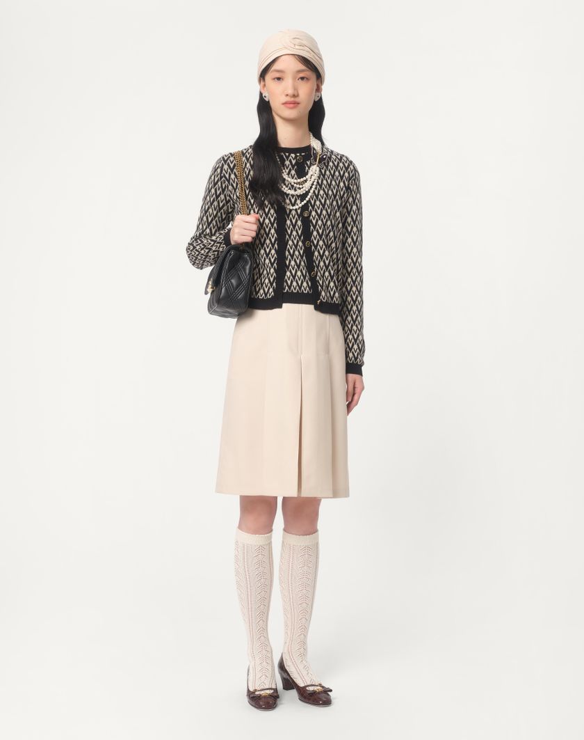 Valentino Handbags Maglia In Lana Jacquard Toute La V per Donna in Avorio/nero | Valentino IT Spedizione Gratuita