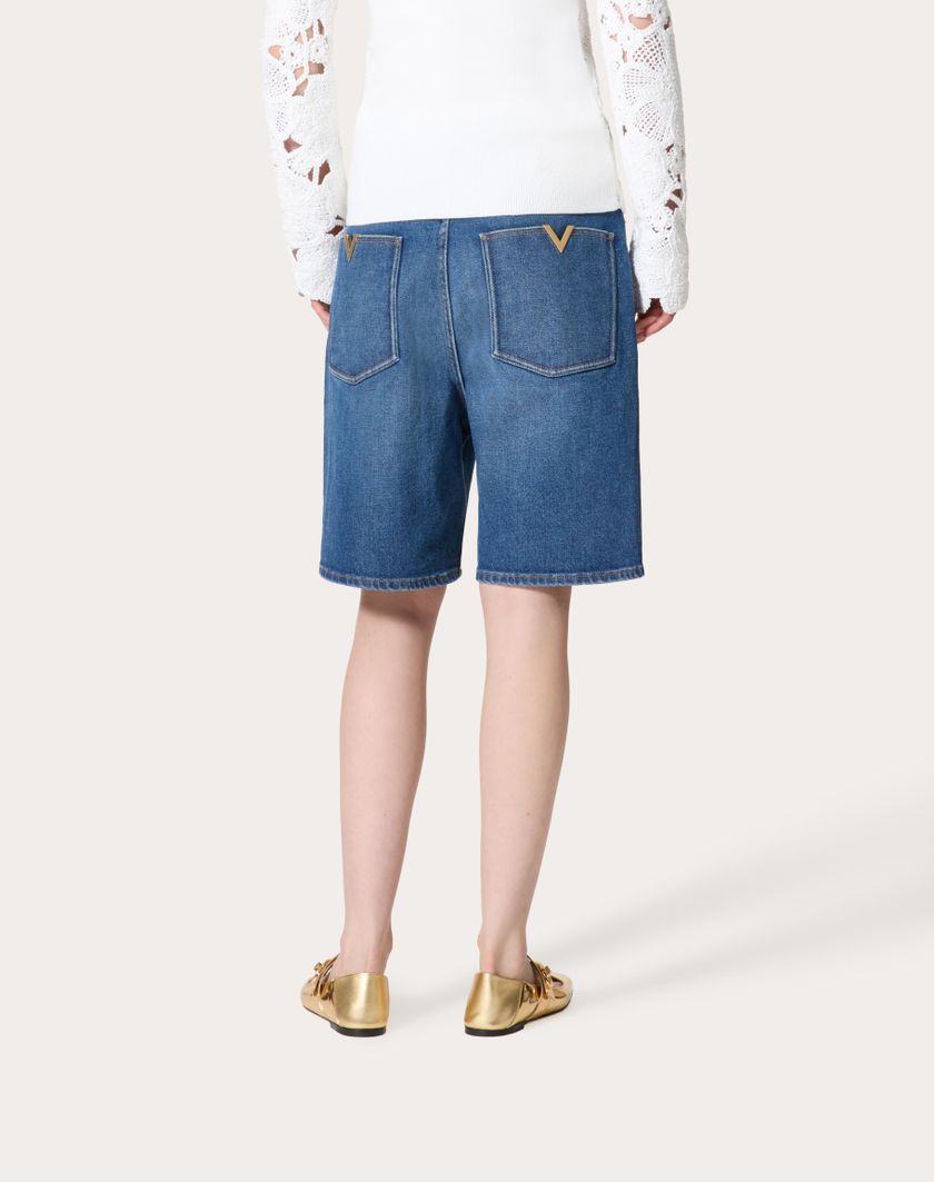 Valentino Handbags Bermuda In Denim per Donna in Denim | Valentino IT Negozio