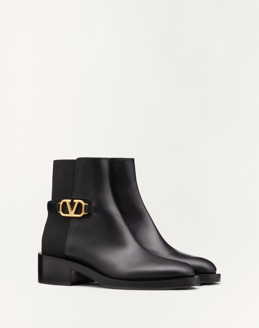 Valentino Handbags Stivaletto Vlogo Signature In Vitello 30mm per Donna in Nero | Valentino IT Offerta settimanale