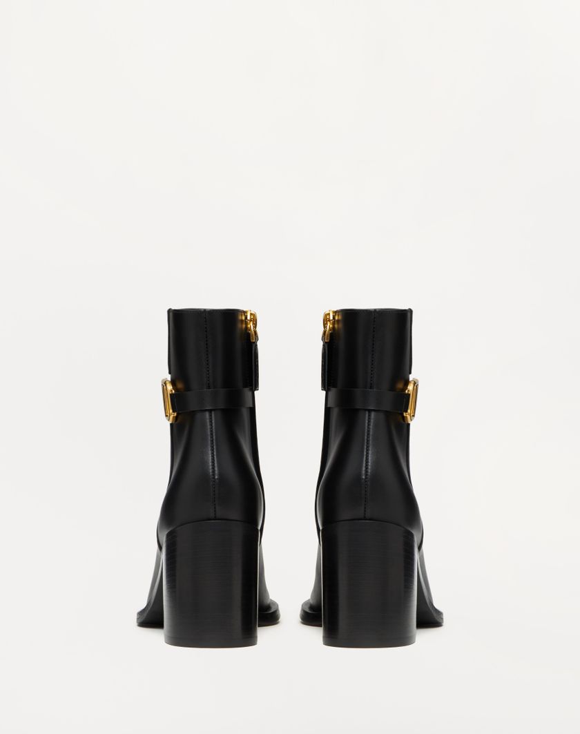 Valentino Handbags Stivaletto Vlogo Signature In Vitello 75mm per Donna in Nero | Valentino IT Ritorno libero