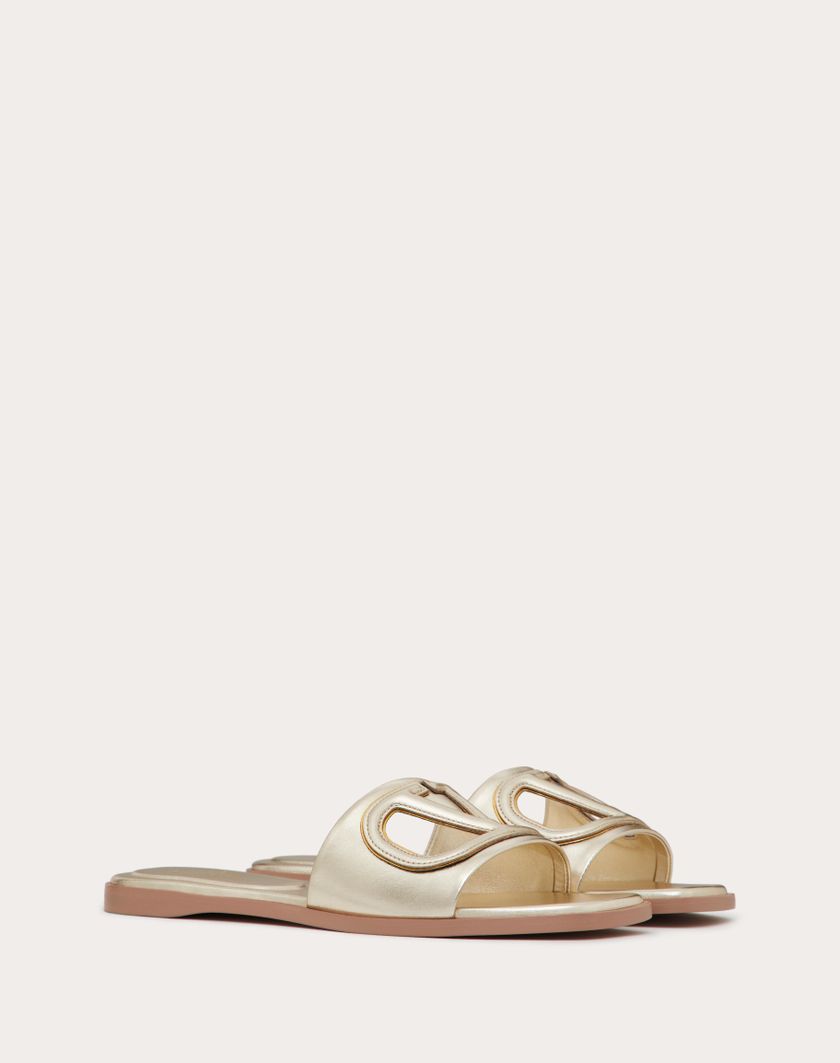 Valentino Handbags Sandalo Slide Vlogo Cut-out In Nappa Laminata per Donna in Platino/antique Brass | Valentino IT Qualità
