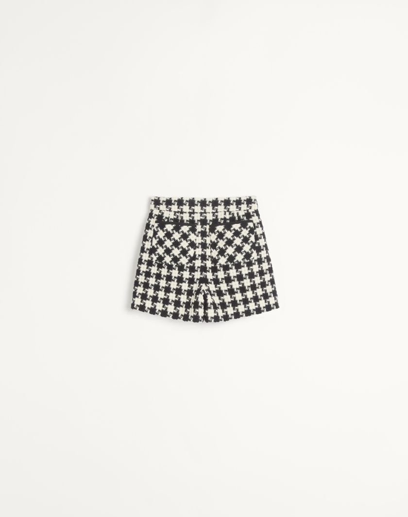 Valentino Handbags Shorts In Damier Light Tweed per Donna in Avorio/nero | Valentino IT Vendita Economica