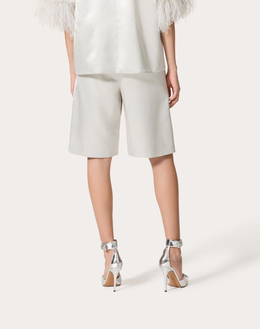 Valentino Handbags Bermuda In Satin De Soie per Donna in Smoky | Valentino IT In Saldo