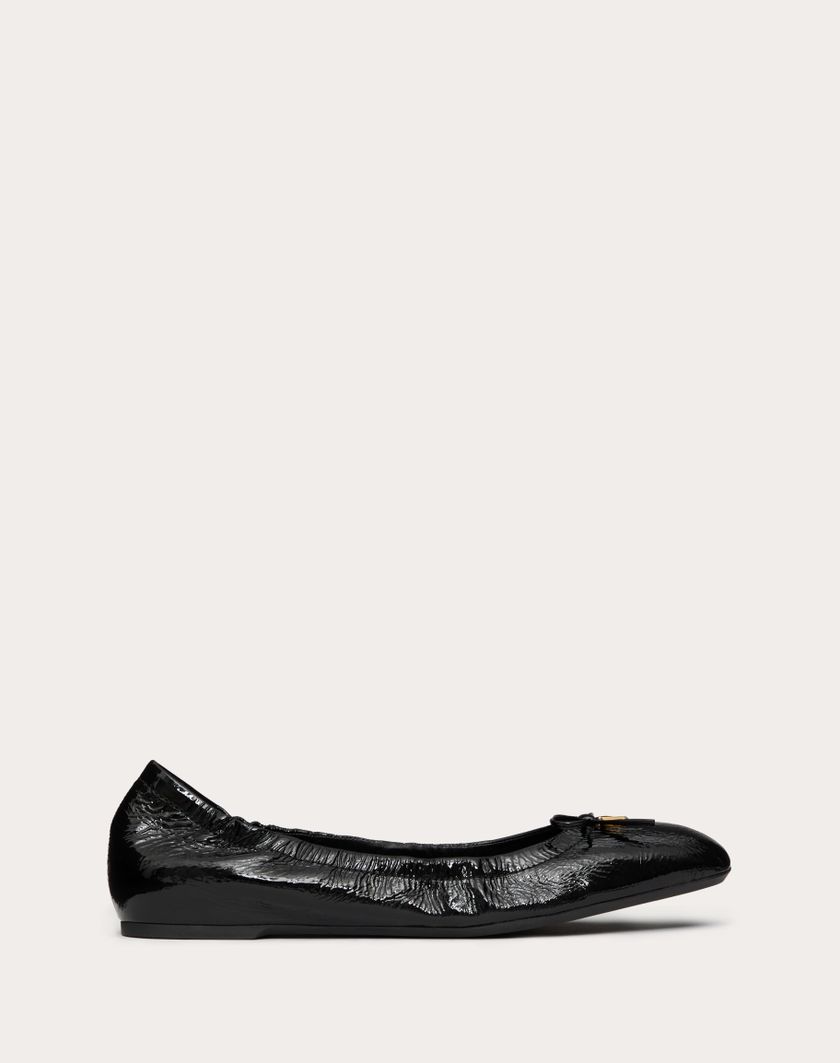 Valentino Handbags Ballerina Vlogo Signature In Vernice per Donna in Nero | Valentino IT Offerte stagionali