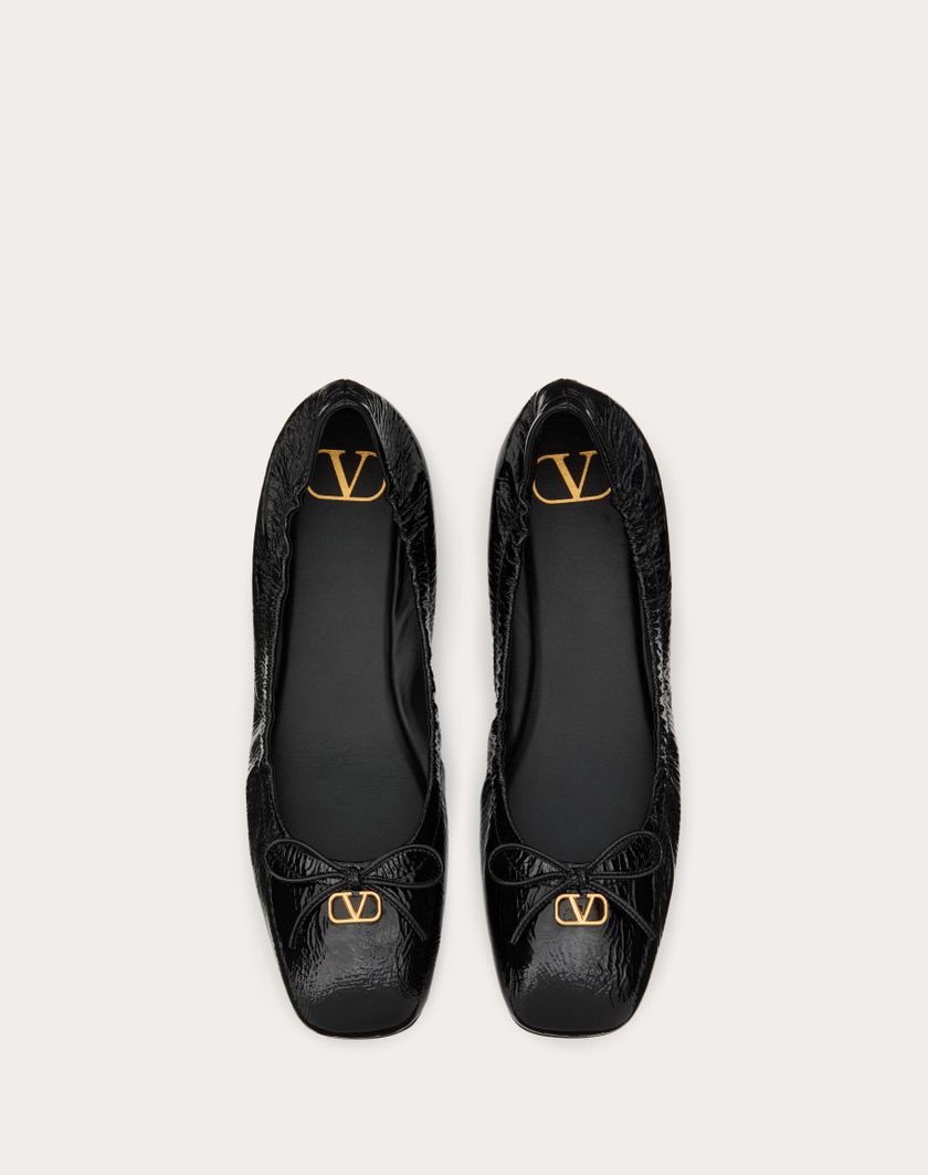 Valentino Handbags Ballerina Vlogo Signature In Vernice per Donna in Nero | Valentino IT Offerte stagionali