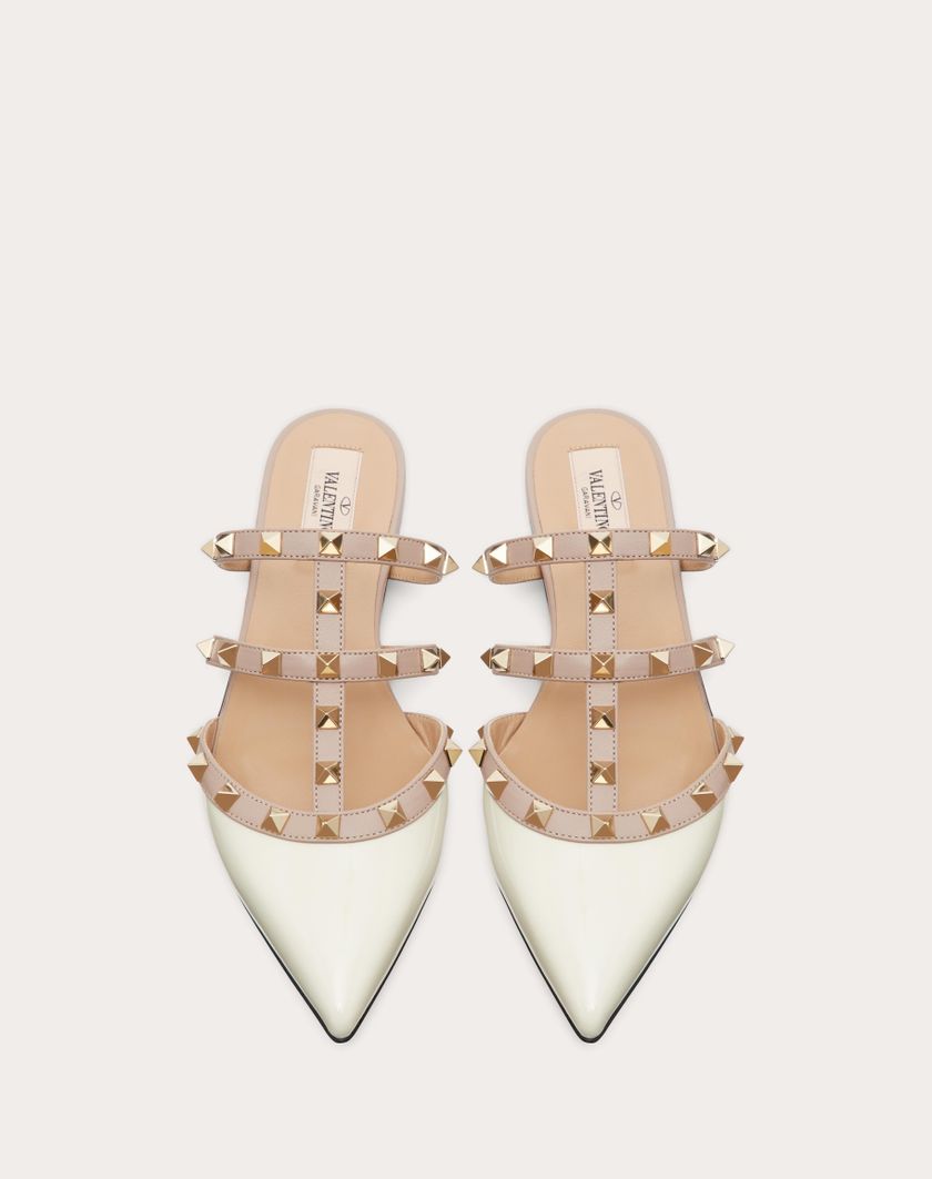 Valentino Handbags Mule Rockstud In Vernice per Donna in Poudre | Valentino IT Promozione temporanea