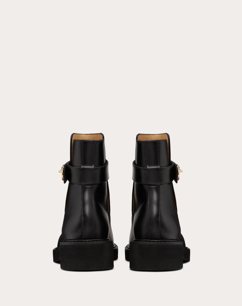 Valentino Handbags Stivaletto Vlogo Locker In Vitello 40mm per Donna in Nero | Valentino IT Trasporto libero internazionale