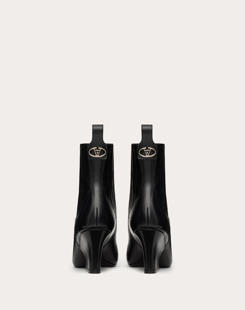Valentino Handbags Beatle Vlogo Lockette In Vitello Spazzolato 75mm per Donna in Nero | Valentino IT Esporta salva