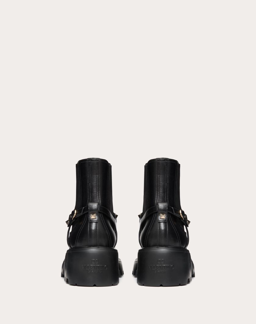 Valentino Handbags Beatle Rockstud In Vitello 55mm per Donna in Nero | Valentino IT Black Friday Prezzi