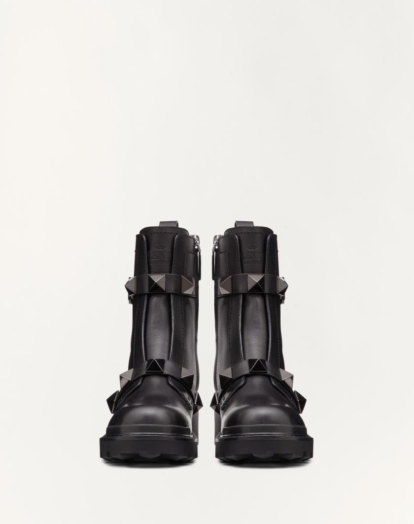 Valentino Handbags Combat Boot Roman Stud In Vitello E Borchie In Tono 40mm per Donna in Nero | Valentino IT Italia