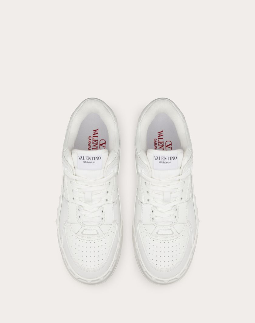 Valentino Handbags Sneaker Freedots Xl In Vitello per Donna in Bianco | Valentino IT Moda