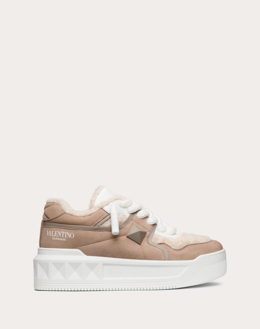 Valentino Handbags Sneaker One Stud Xl In Nabuk E Lana per Donna in Beige/naturale/bianco | Valentino IT Fornitura limitata
