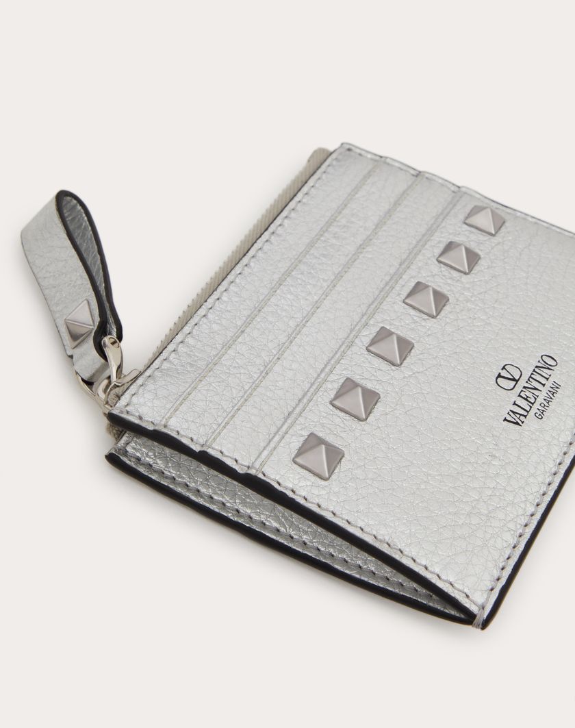 Valentino Handbags Portacarte Con Zip Rockstud In Vitello Granato Metallizzato per Donna in Argento | Valentino IT Latest fashion