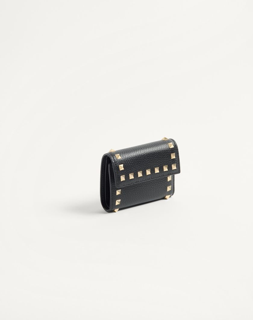 Valentino Handbags Portafoglio Trifold Rockstud In Vitello Granato per Donna in Nero | Valentino IT Online Outlet