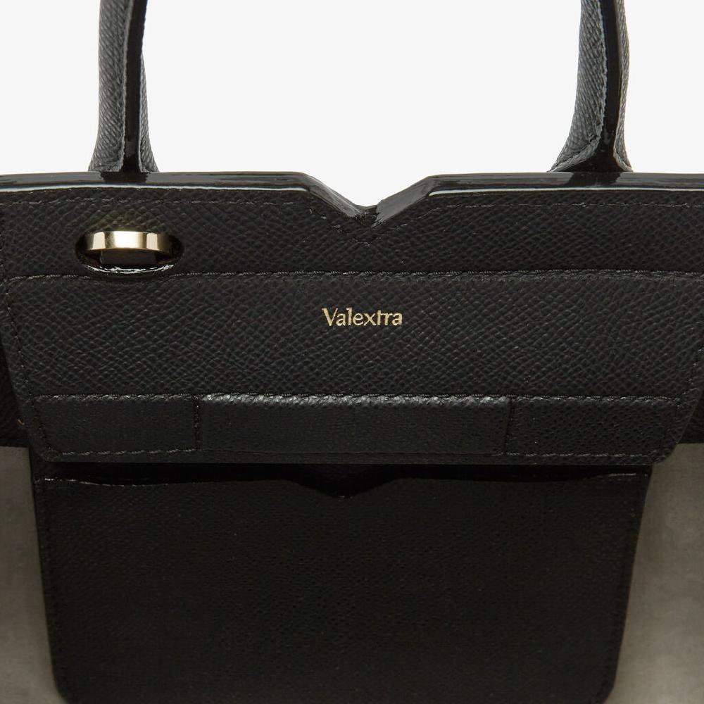 Valextra Borsa a Tracolla Milano Micro | Pelle di vitello Millepunte Soft | Nero | Valextra 2025
