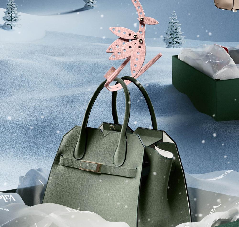 Valextra Borsa a Tracolla Milano Micro | Pelle di vitello Millepunte Soft | Verde Eucalipto | Valextra Italia