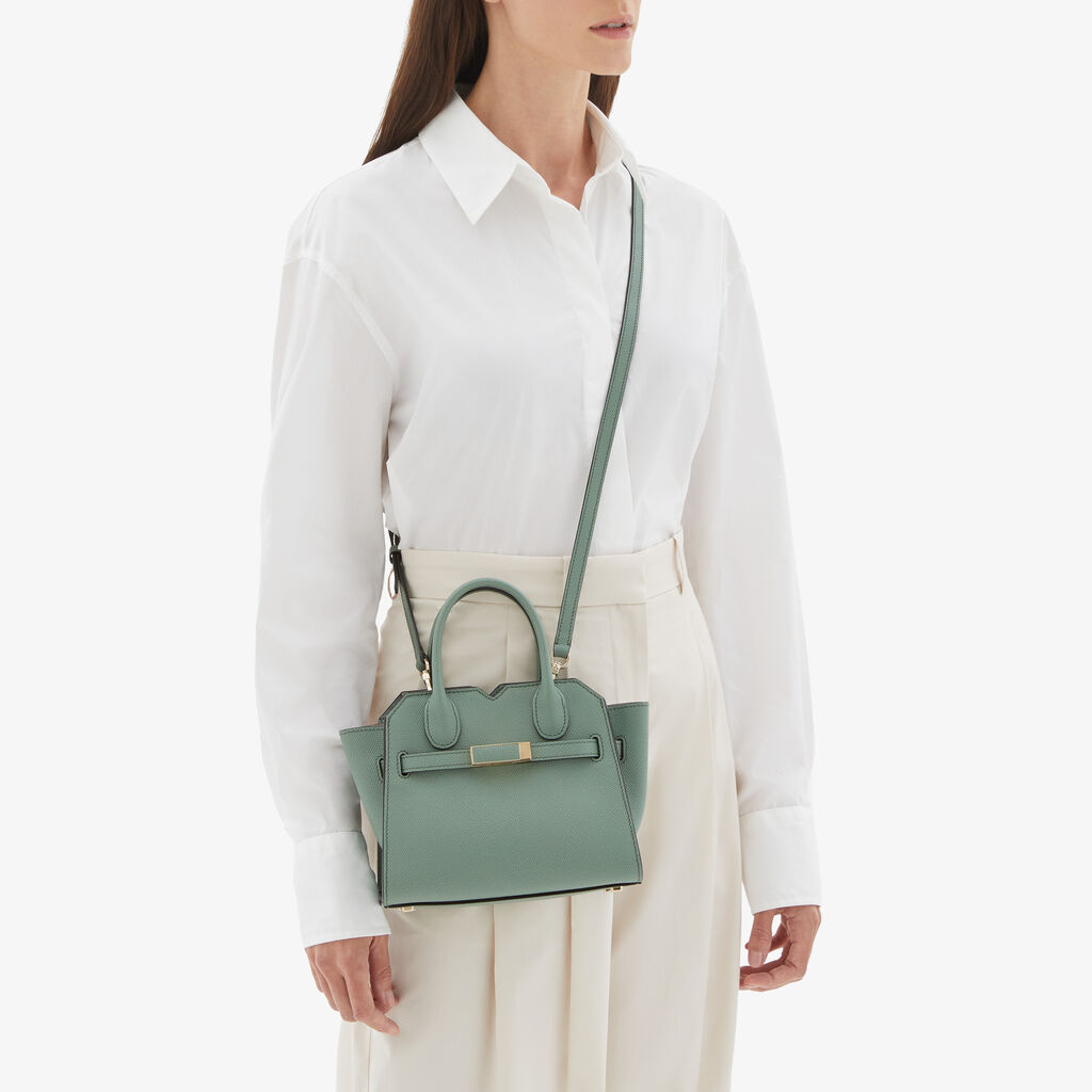 Valextra Borsa a Tracolla Milano Micro | Pelle di vitello Millepunte Soft | Verde Eucalipto | Valextra Italia