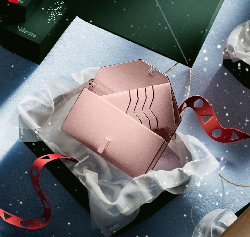 Valextra Portafoglio grande in Pelle Rosa | Valextra Iside Consegna Veloce