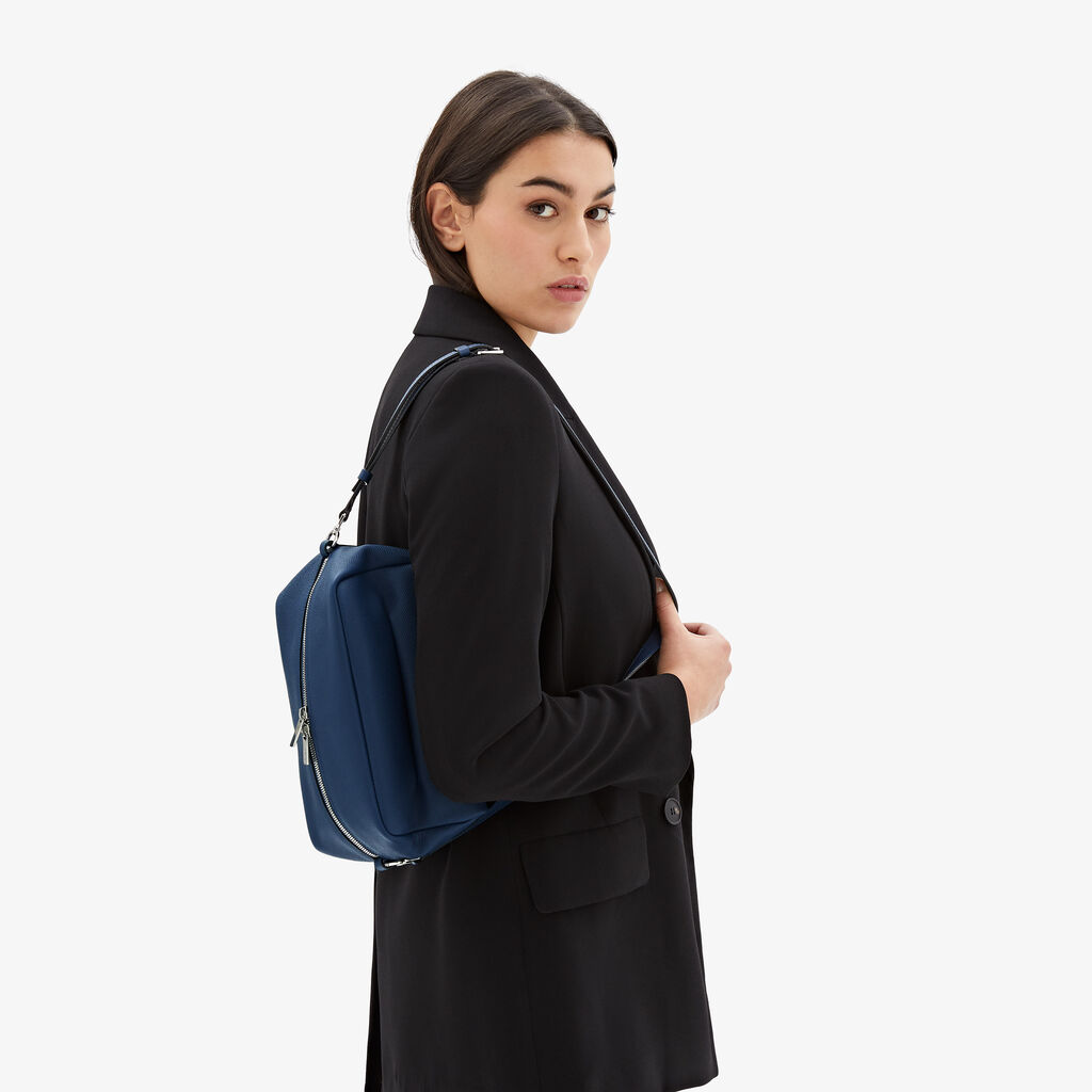 Valextra Borsa a tracolla da Donna di Lusso in Pelle Blu Zaffiro | Valextra Nuova