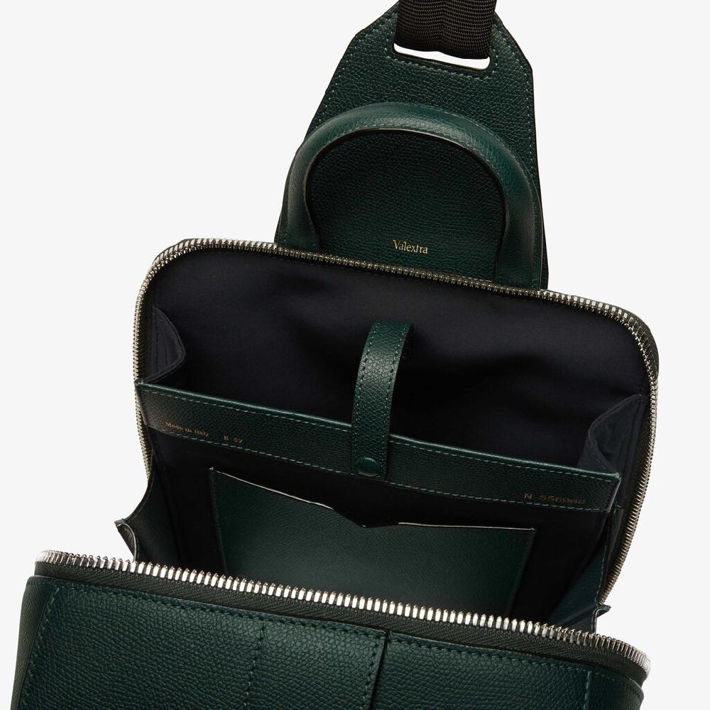 Valextra Zaino monospalla da Uomo in Pelle Verde | Valextra V-Line Spedizione Gratuita