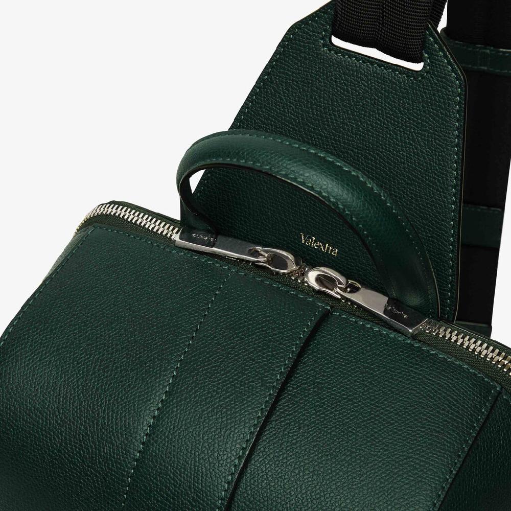 Valextra Zaino monospalla da Uomo in Pelle Verde | Valextra V-Line Spedizione Gratuita