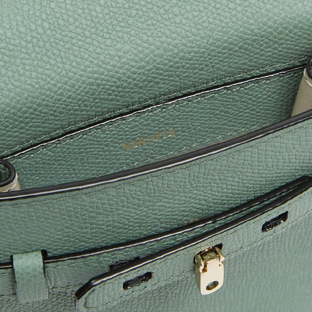 Valextra Borsa a Tracolla Brera B-Tracollina Slim Micro | Pelle di vitello Millepunte | Verde Eucalipto | Valextra 2025