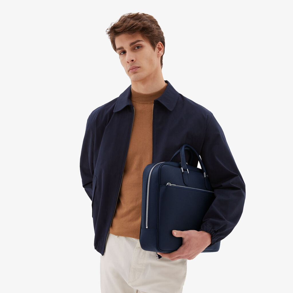 Valextra Borsa business Media in Pelle Blu | Valextra Avietta Promozione