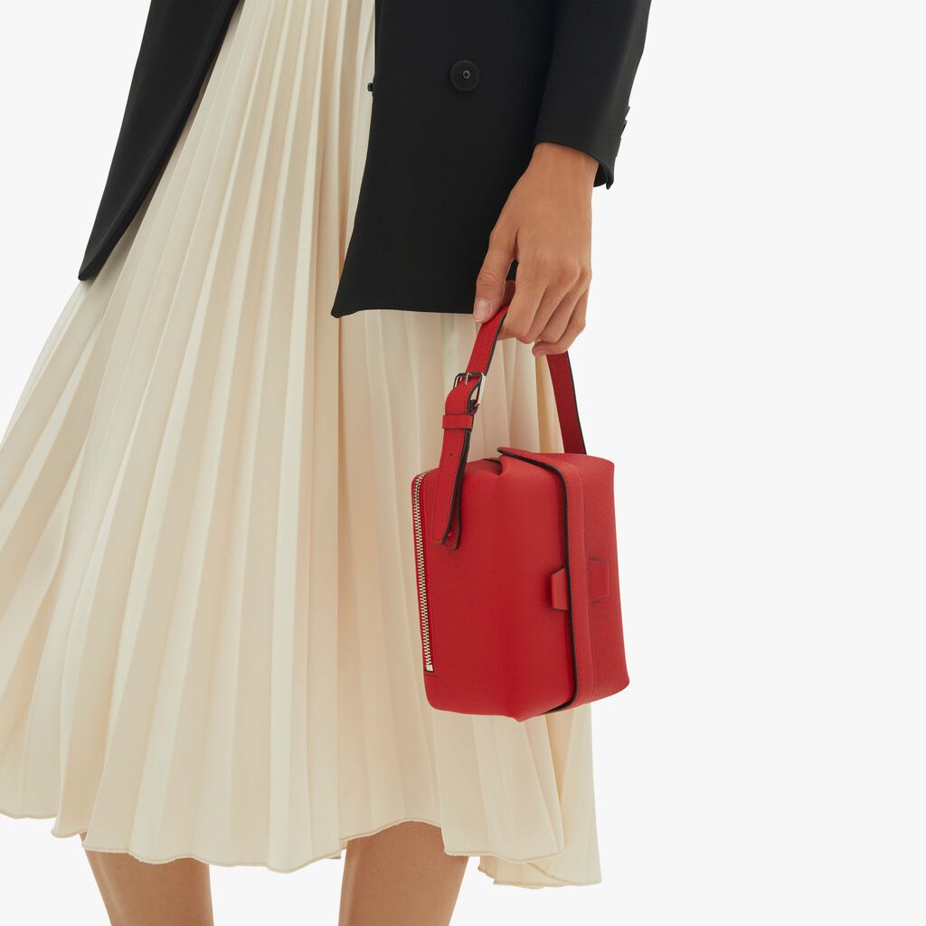 Valextra Borsa a tracolla piccola in Pelle Rossa | Valextra Tric Trac Acquista Ora