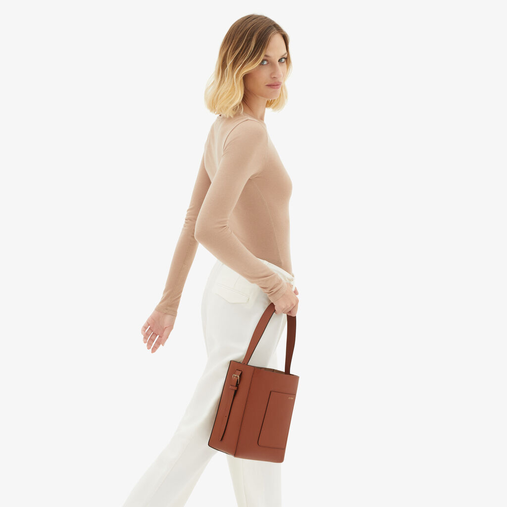 Valextra Borsa a secchiello da Donna Mini in Pelle Marrone | Valextra Soft Vendita Economica