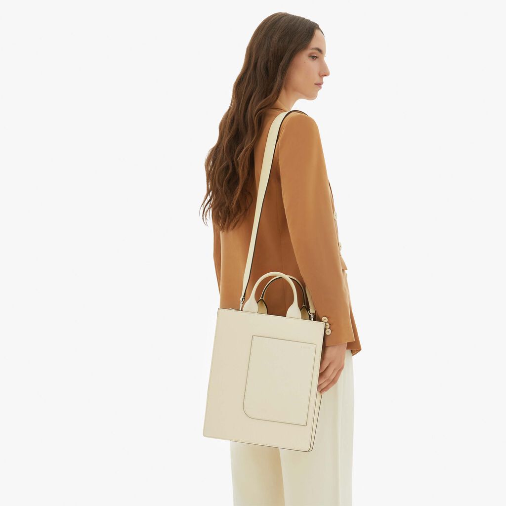 Valextra Tote bag Mini in Pelle Bianca | Valextra Boxy 2025