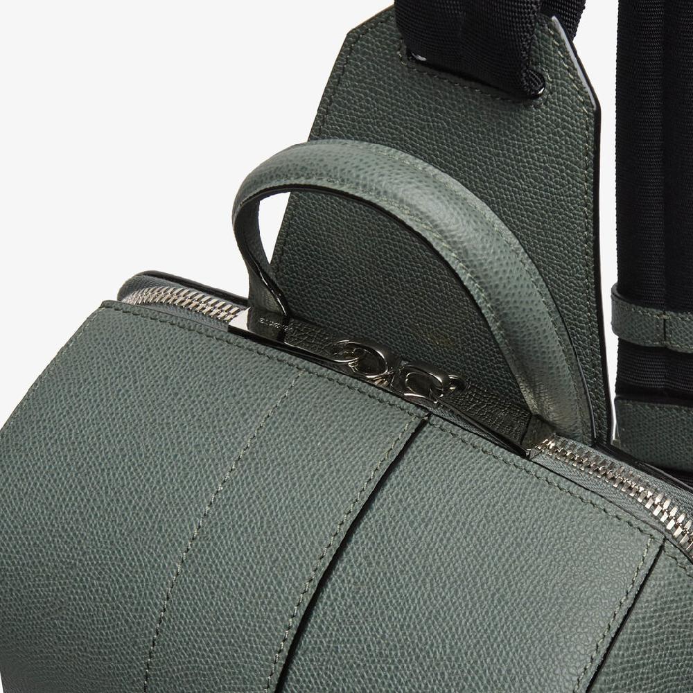 Valextra Zaino da Uomo in Pelle Verde di Lusso | Valextra V-Line Novità