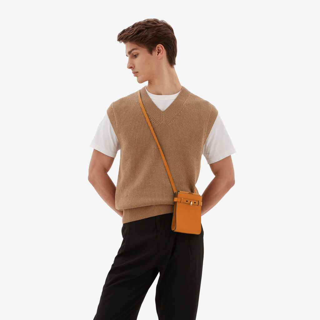 Valextra Borsa a tracolla Micro in Pelle Marrone | Valextra Brera Presa