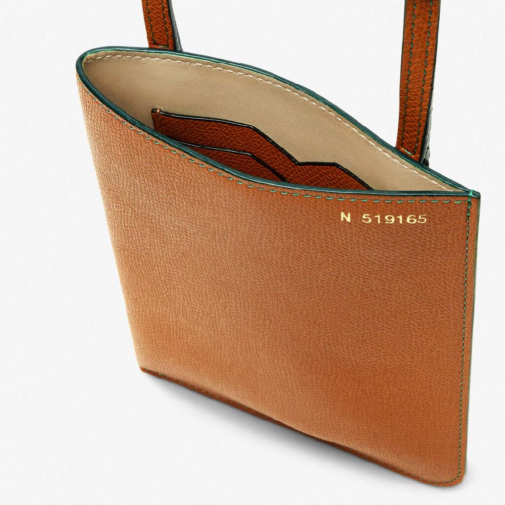 Valextra Portadocumenti a tracolla in Pelle Marrone | Valextra Soft Moda