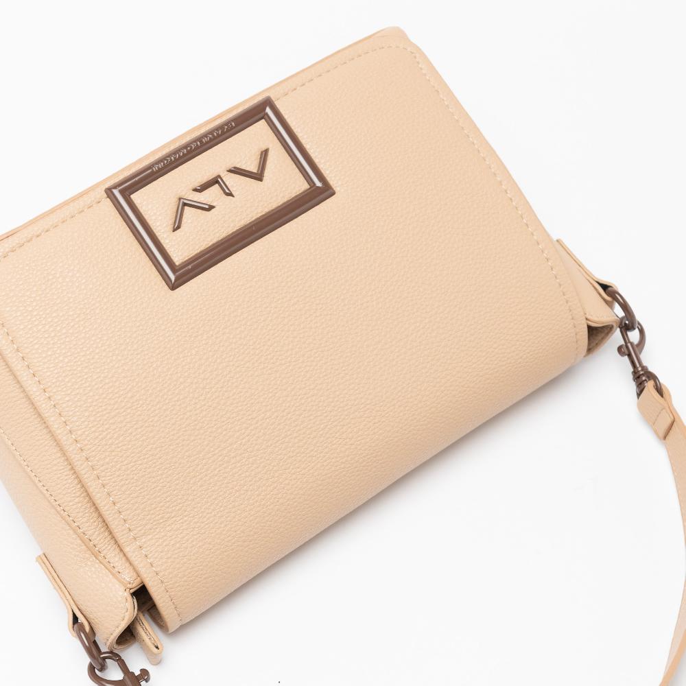 Alv by alviero martini Flap bag large ALV by Alviero Martini – ALVB7902 2025