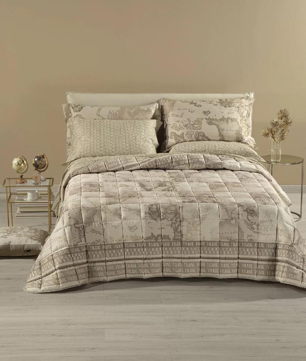 Alviero martini 1a classe Trapunta leggera in raso di cotone stampa Geo Safari Patchwork Fornitura limitata