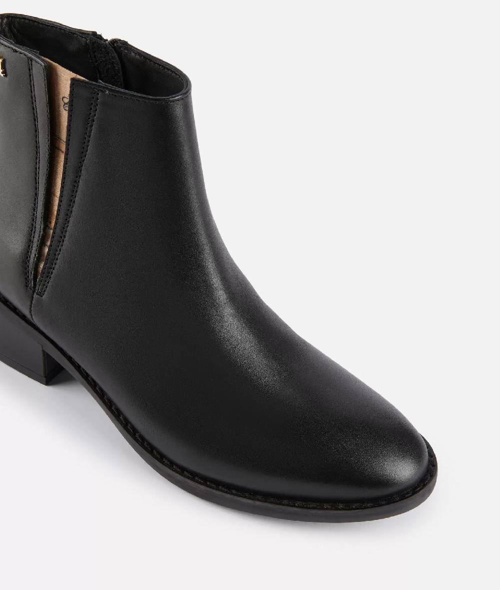 Alviero martini 1a classe Tronchetti in pelle liscia con logo 1ᴬ Classe Neri Enormi risparmi