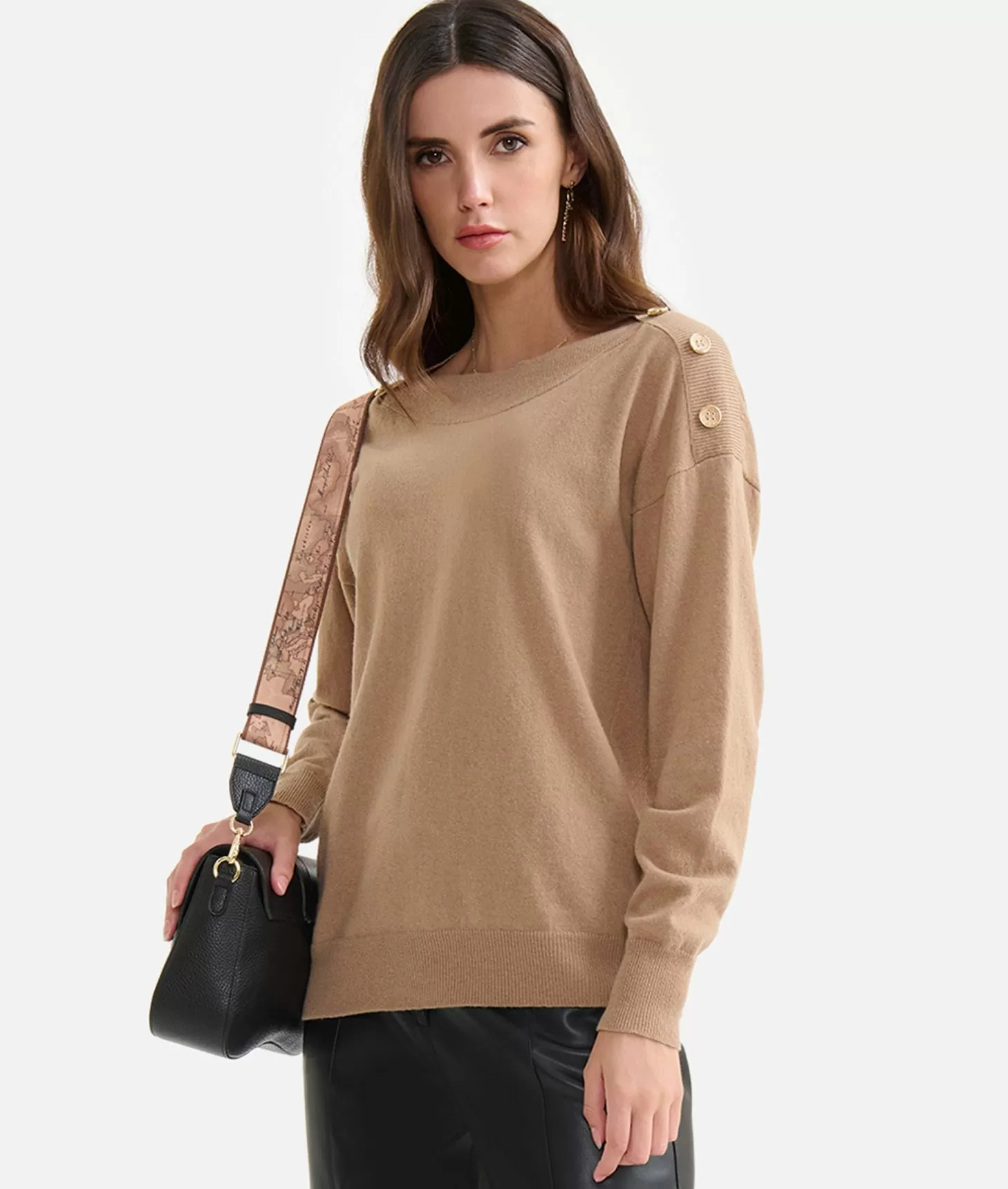 Alviero martini 1a classe Maglia in filato misto cashmere con bottoni Geo Classic Cammello Fino al 55% di sconto
