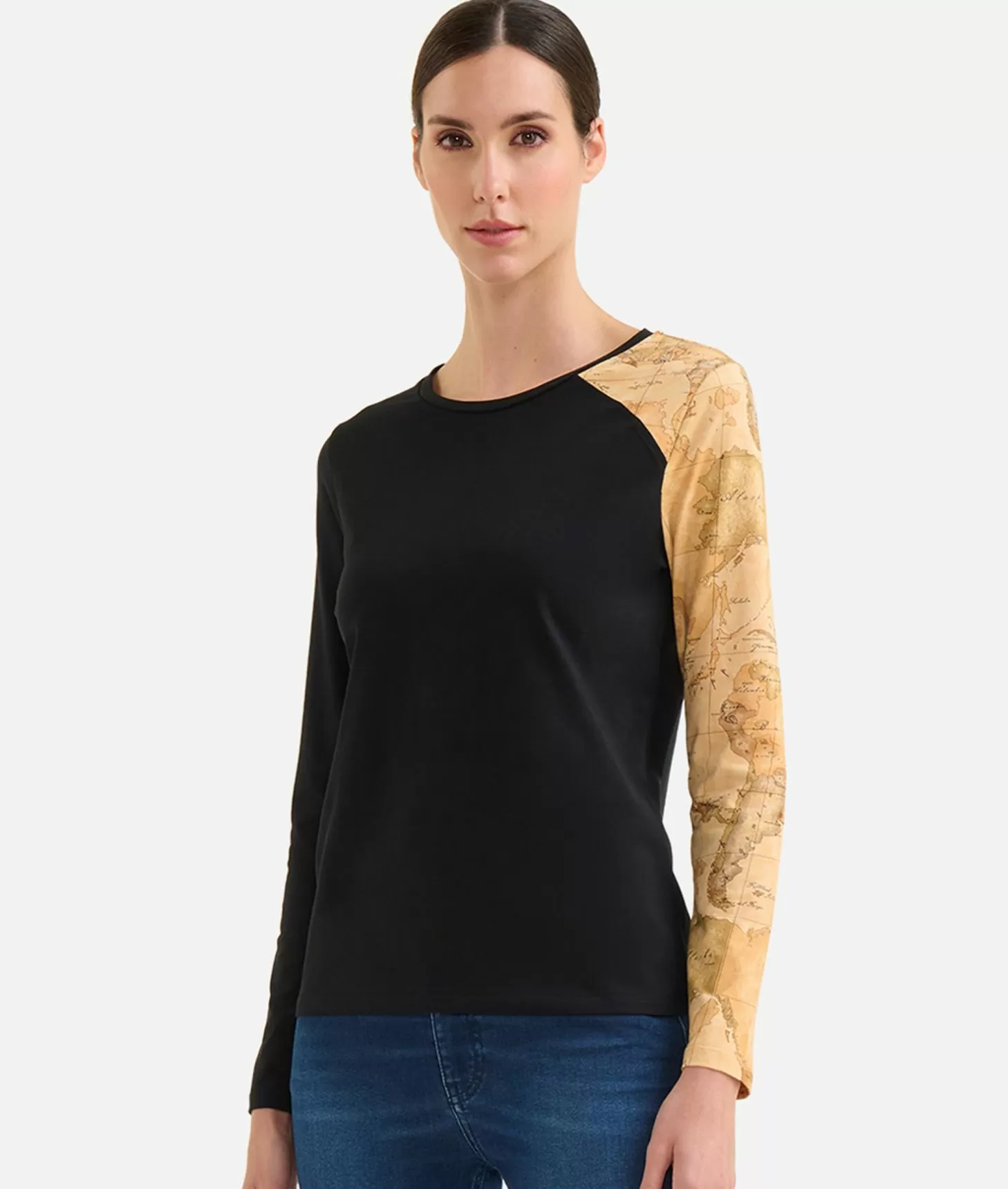 Alviero martini 1a classe T-shirt in jersey di cotone stretch con manica Geo Classic Nera Sconti questo mese