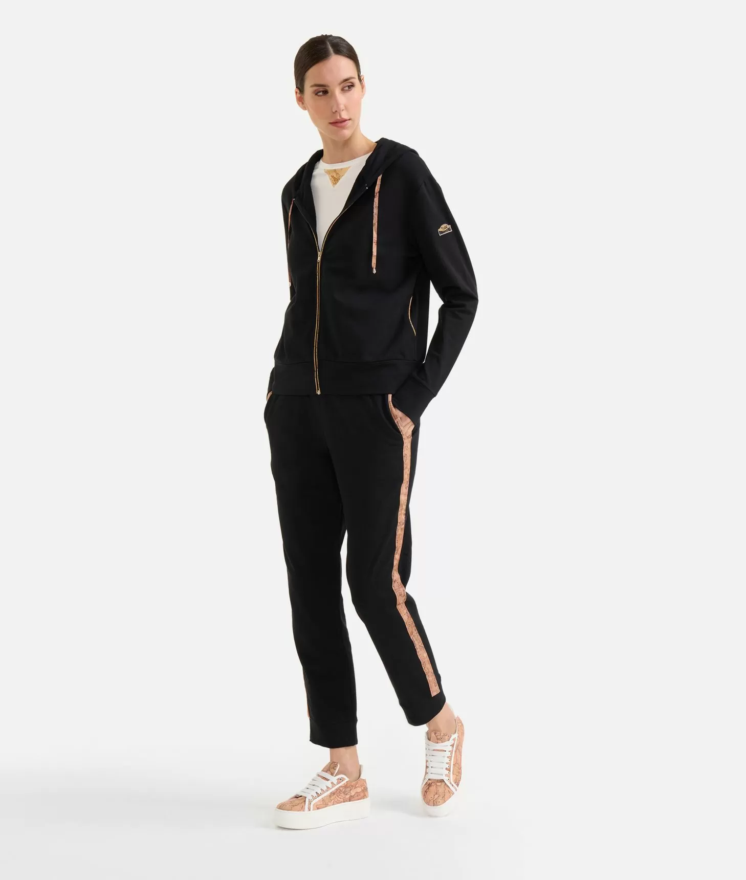 Alviero martini 1a classe Felpa in cotone garzato stretch con patch Donnavventura Nera Italia
