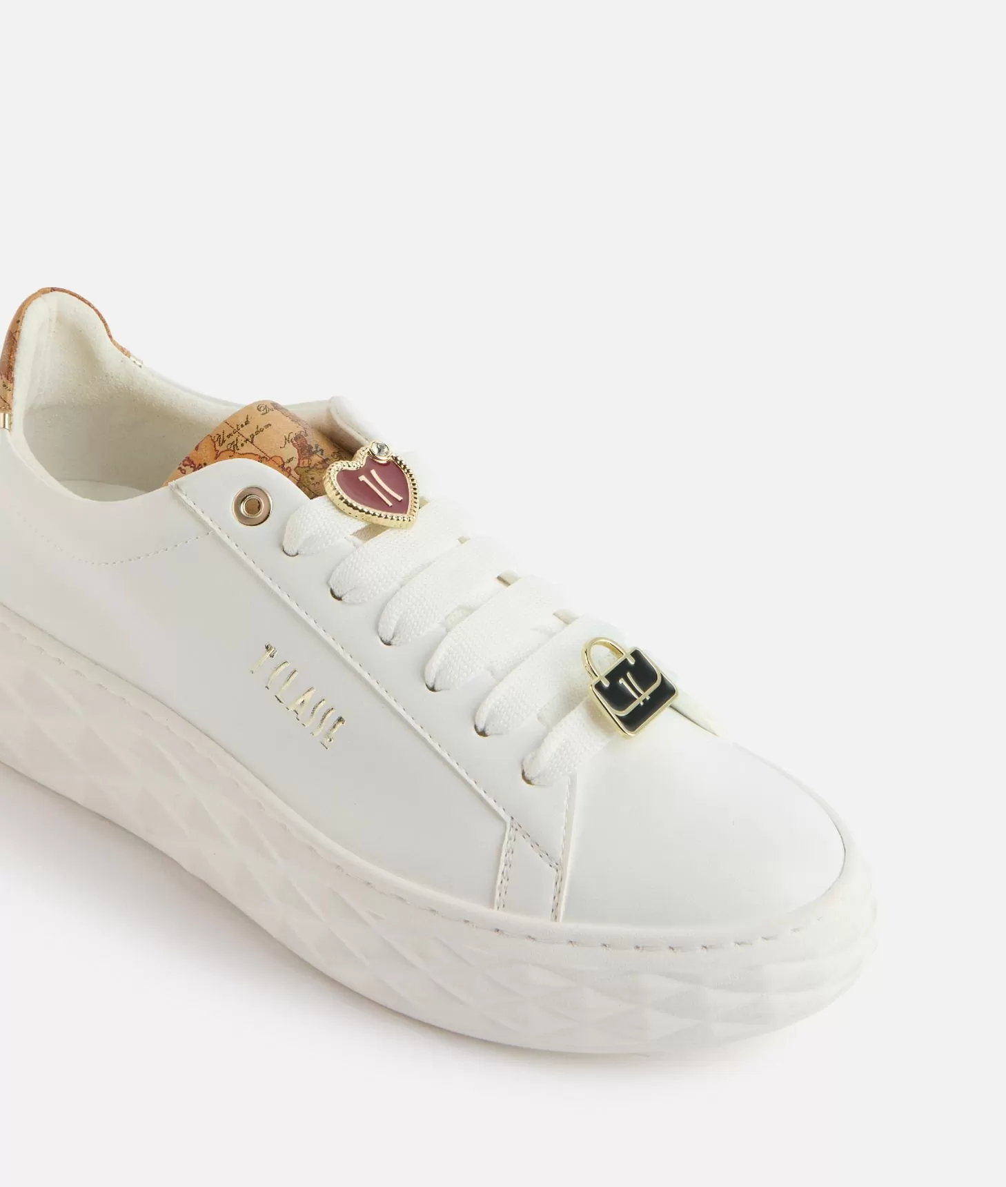 Alviero martini 1a classe Sneakers in eco nappa con passalacci Bianche Discount Store per i nuovi prodotti